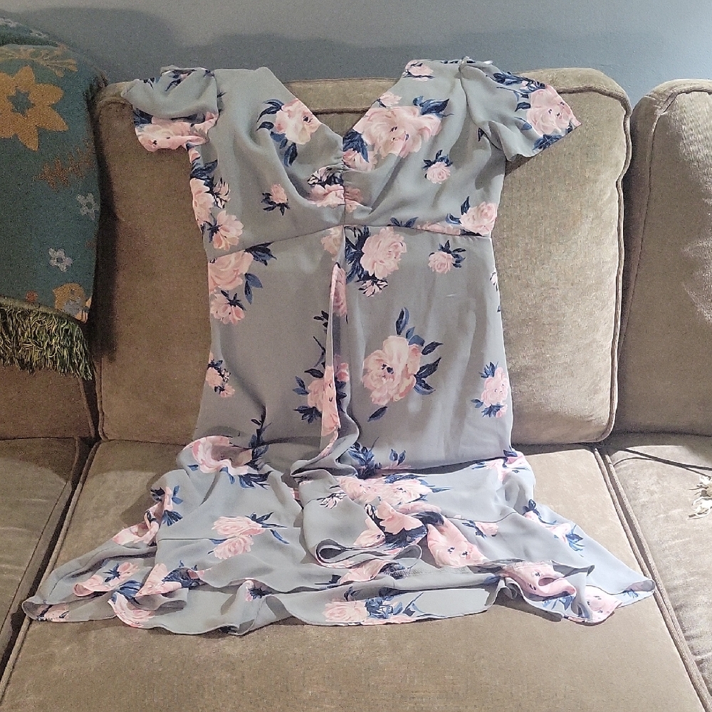 Candie's Gray Flutter Sleeve Sundress